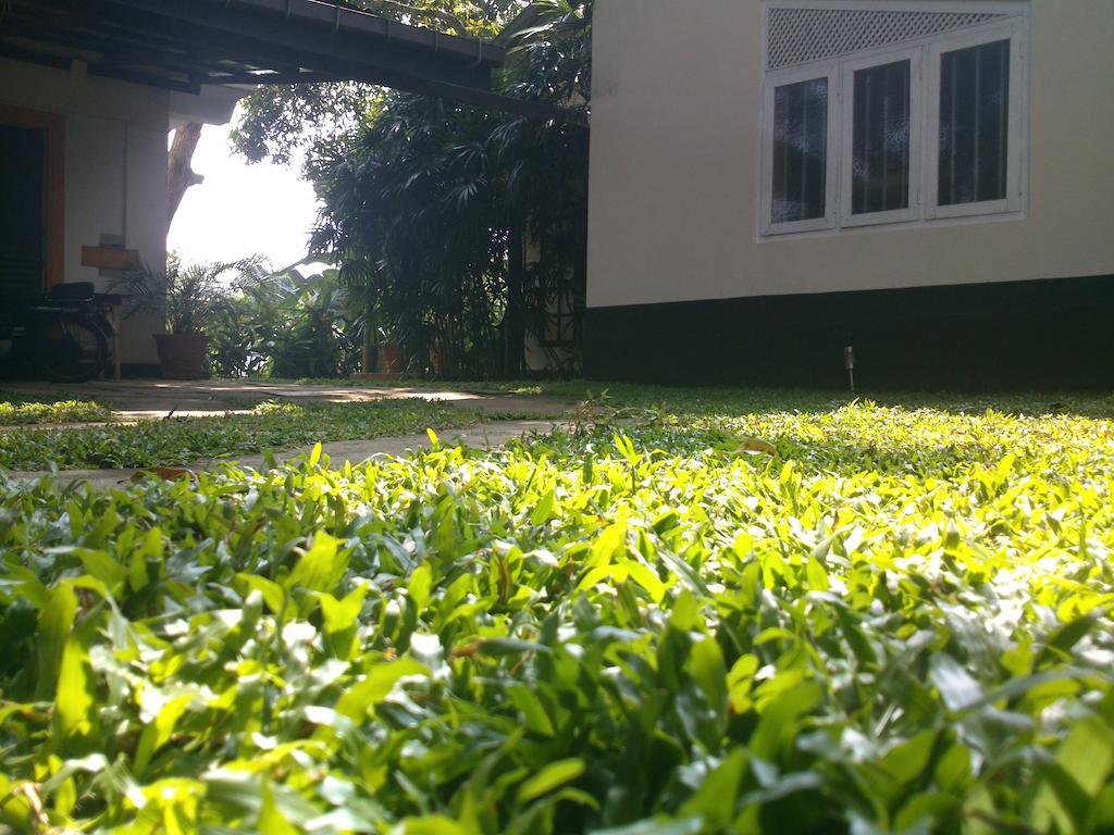 Anne'S Maisonnette Galle Exterior photo